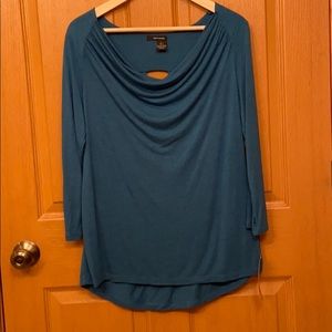 NWT DKNY Jeans Soft, Stretchy, Shirt Size Large